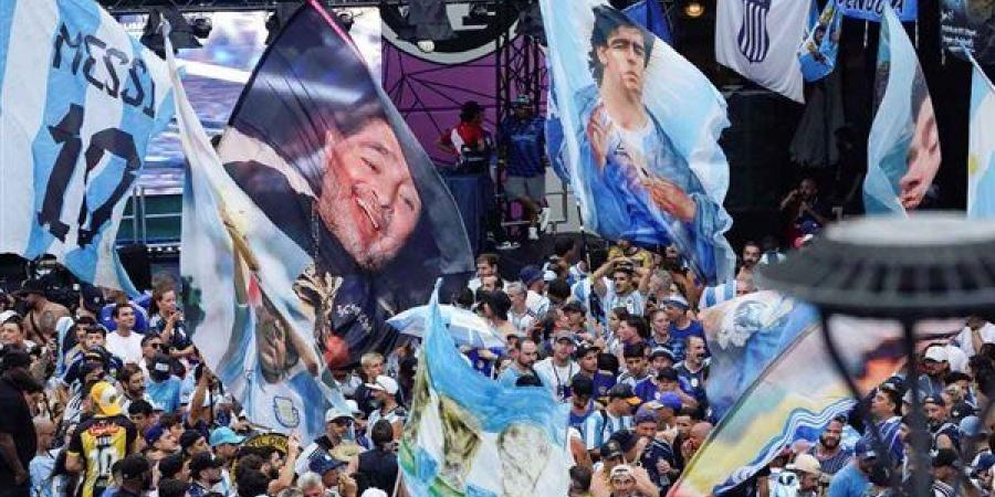 3 وفيات وعشرات المصابين في تجمع جماهير الأرجنتين لاستقبال منتخب بلادهم