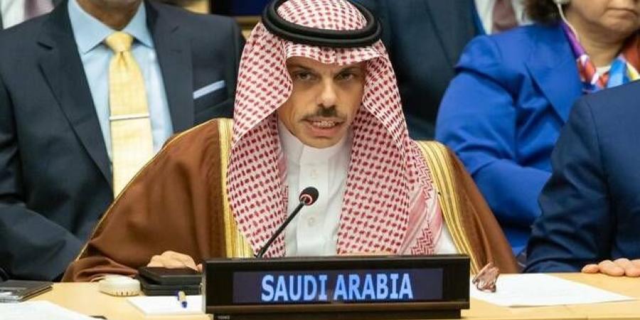 السعودية وإيطاليا وإسبانيا تؤكد أهمية حماية الملاحة في الخليج والبحر الأحمر