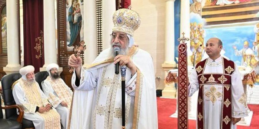 البابا تواضروس يهنئ الرئيس بذكرى ثورة يوليو: "حققت تطلعات المصريين"