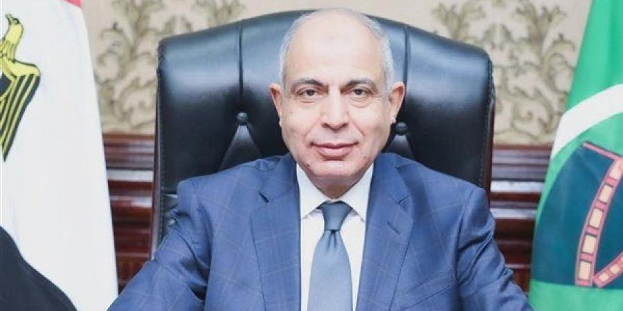 تخفيض الحد الأدنى للقبول بمدارس التمريض إلى265 درجة في 10 مدارس بالمنيا