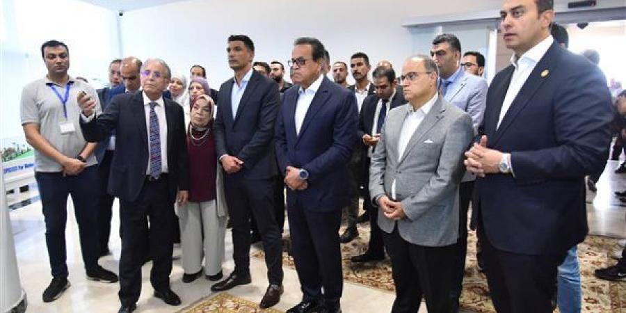 وزير الصحة يفتتح أكبر مشروع لإنتاج المستحضرات الحيوية في مصر ويشيد بتكنولوجيا التصنيع المتقدمة