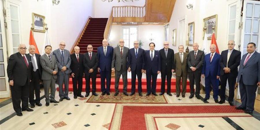 تأكيدا لترسيخ العدالة، قيادات "قضايا الدولة" في زيارة تهنئة لرئيس مجلس الدولة الجديد
