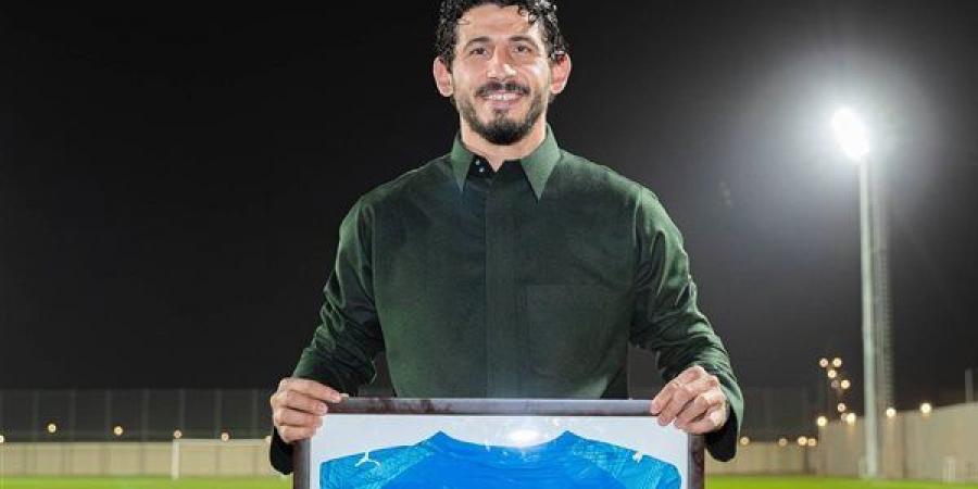 بعد اعتزاله بأيام، نيوم السعودي يعين أحمد حجازي مساعدا للمدير الرياضي
