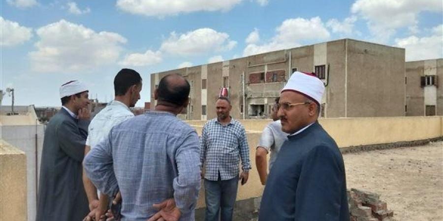 رئيس منطقة الإسماعيلية الأزهرية يتفقد معهدي "الشهيد ناصف" و"المنشية" استعدادًا للعام الدراسي الجديد