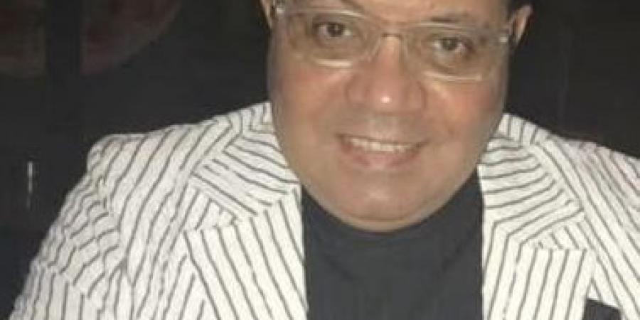 الصديق النجم أحمد السقا.. خلي بالك من نفسك!