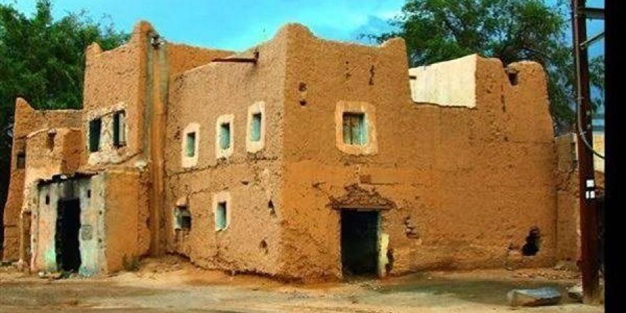 تفسير رؤية البيت القديم في المنام وعلاقته بالفرج وانتهاء الأزمات المادية