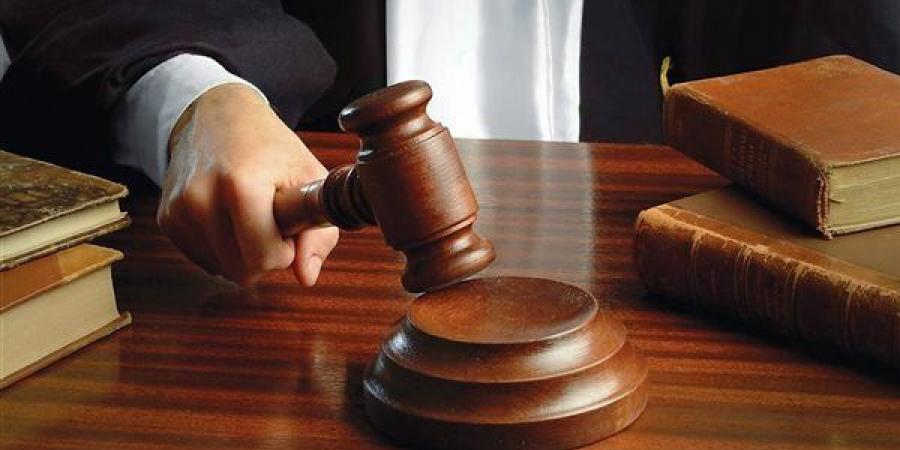 إحالة أوراق متهم لجنايات الإسكندرية بتهمة الاعتداء على فتاة وحيازة مواد مخدرة