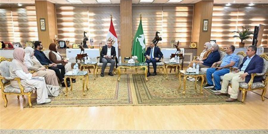 محافظ الشرقية يتابع تنفيذ مشروعات صندوق التنمية الحضرية