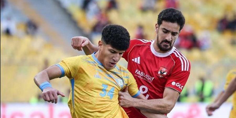 الأهلي يبحث عن بديل أجنبي لـ بن رمضان