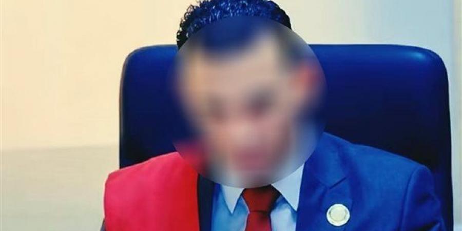 تفاصيل أخطر واقعة انتحال صفة قضائية.. فيديوهات من داخل المحكمة مقابل مليون جنيه