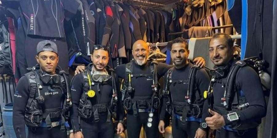 غواصي الموت.. حكاية "الكساب ودولار" في رحلة انتشال الغرقى من أعماق النيل (فيديو وصور)