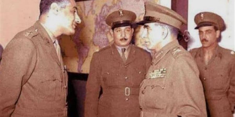 حبسه دون ذنب أو محاكمة، ساويرس يعلق على رسالة حزينة من نجيب لعبد الناصر