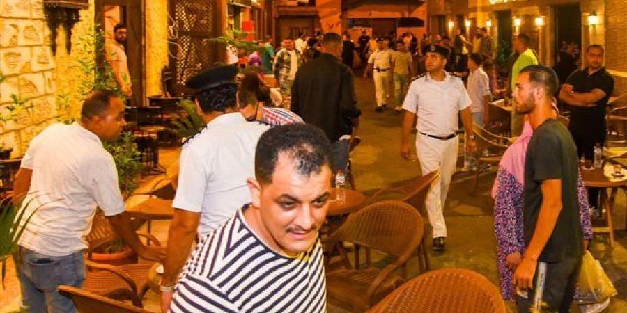محافظ الإسكندرية يقود حملة ميدانية موسعة لإعادة الانضباط بالشوارع