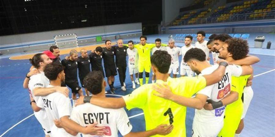 حماس وجدية في معسكر منتخب كرة الصالات استعدادا لمواجهتي تنزانيا
