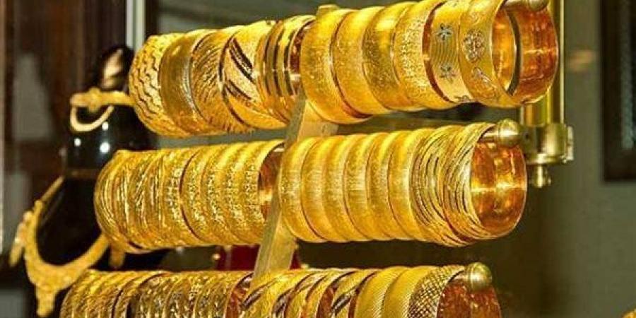 أخبار الاقتصاد اليوم: مفاجآت في أسعار الذهب والفضة بالصاغة.. تراجع الدولار بتعاملات اليوم بالبنوك.. قفزة جديدة للنفط في الأسواق العالمية - النيل نيوز