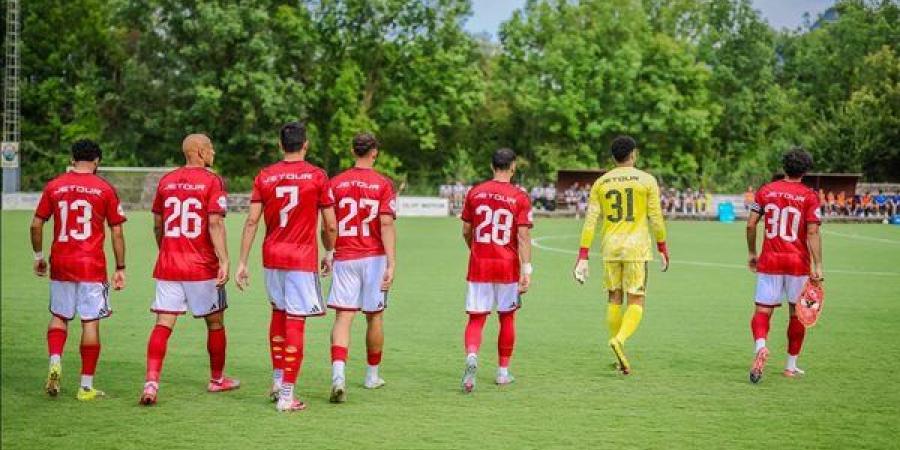 لقطات من الشوط الأول لمباراة الأهلي ويوروبا الإسباني الودية (صور) - النيل نيوز