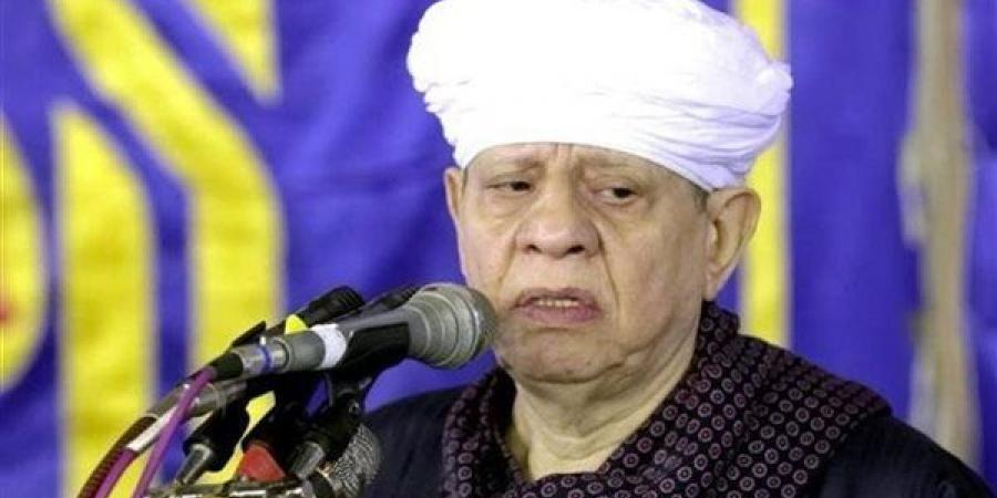 استقبال حافل لـ ياسين التهامي في مهرجان القلعة والشيخ يفاجئ جمهوره بقراءة الفاتحة (فيديو) - النيل نيوز