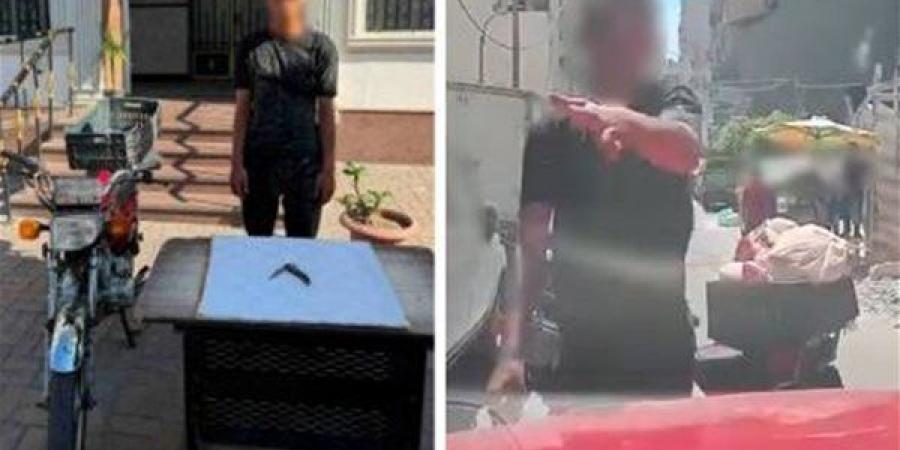 عاتبه على السير عكس الاتجاه، سقوط عامل توصيل طلبات تعدى على سائق بالإسكندرية - النيل نيوز