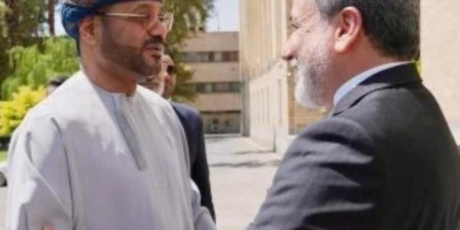 مقترح بإنشاء ممر ملاحي مؤقت عبر هرمز ومشروع مشترك لإزالة الألغام - النيل نيوز