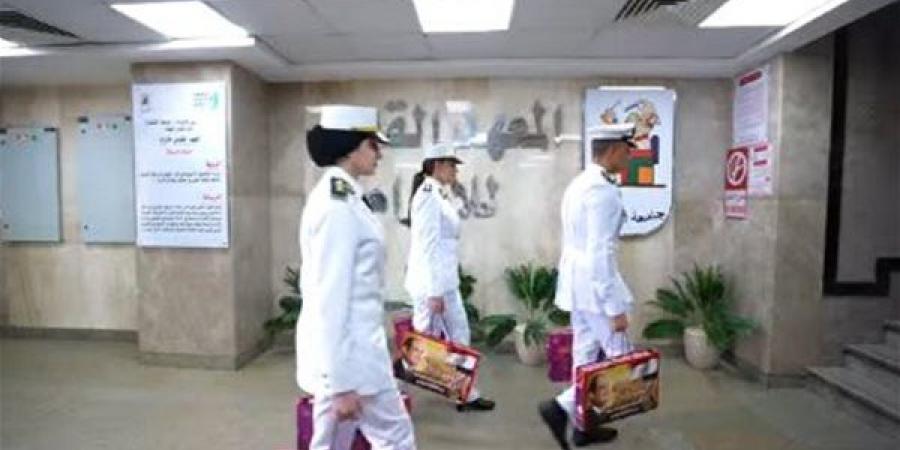 سطور جديدة تكتبها الداخلية في الاحتفال بالمولد النبوي، حلوى ودعم معنوي للمرضى والأيتام والمسنين - النيل نيوز