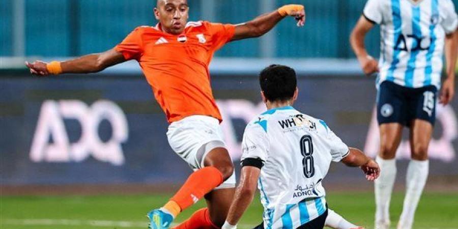 بيراميدز يفوز على أبو قير للأسمدة بثنائية ويتصدر الدوري الممتاز مؤقتا (فيديو وصور) - النيل نيوز