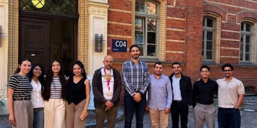8 طلاب من طب قصر العيني يشاركون في مدرسة صيفية دولية بجامعة غرايفسفالد الألمانية - النيل نيوز