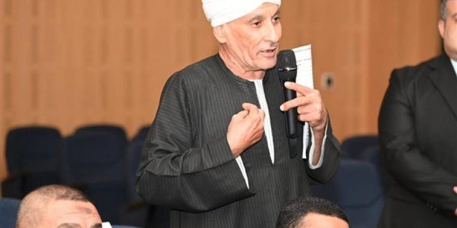 شعبة المواد الغذائية بالأقصر تطالب بمراجعة أرصدة مستودعات الدقيق وتشكيل لجنة للفحص - النيل نيوز