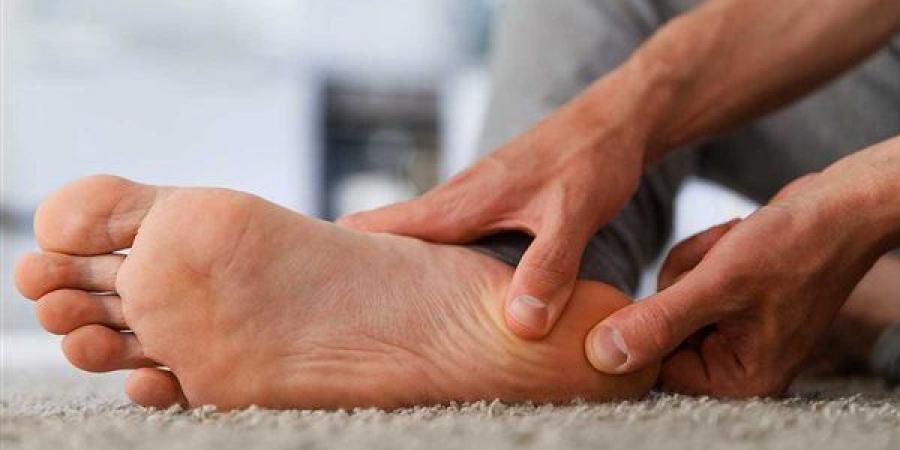 أسباب ألم الكعب الصباحي وطرق العلاج - النيل نيوز