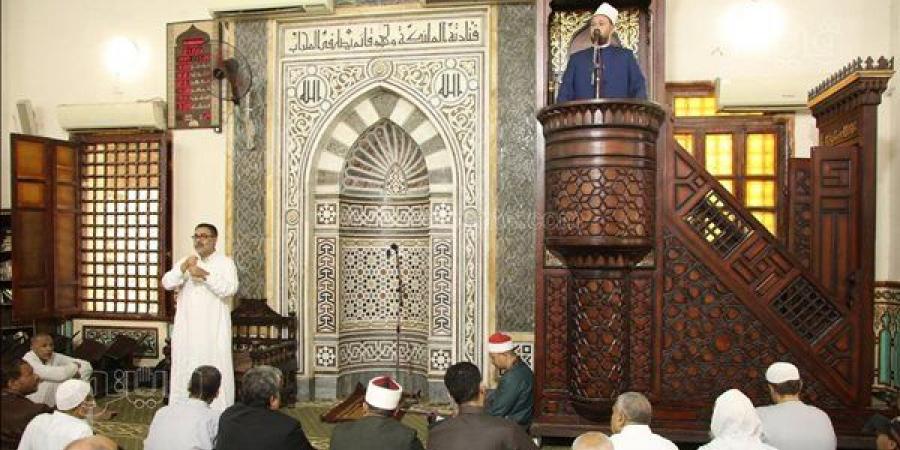 الإفتاء: يجوز لمريض التوحد التخلف عن صلاة الجمعة في هذه الحالة - النيل نيوز
