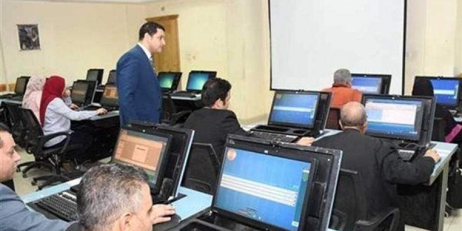 قانون العمل، متى يحق للعامل الحصول على إجازة بأجر كامل؟ - النيل نيوز