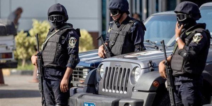 من السخرية من مسن إلى ألعاب نارية ومشاجرة عائلية، 3 وقائع تكشفها الأجهزة الأمنية في سوهاج والقاهرة - النيل نيوز