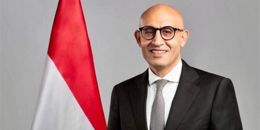 من 100 إلى 300 جنيه، التعليم تحدد رسوما جديدة لاستخراج بيانات النجاح وتصديق الشهادات الدراسية - النيل نيوز