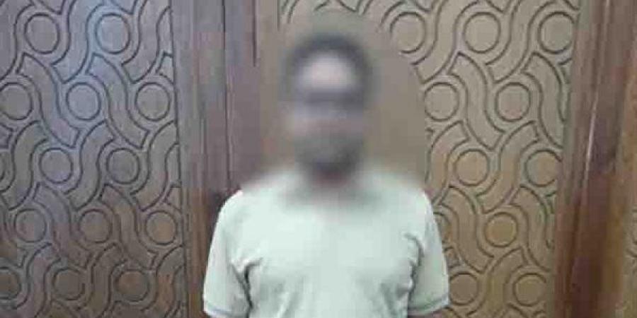 "فك المربوط وجلب الحبيب"، دجال بالإسكندرية حوّل أوهام المواطنين إلى ملايين المشاهدات وأرباح مالية - النيل نيوز