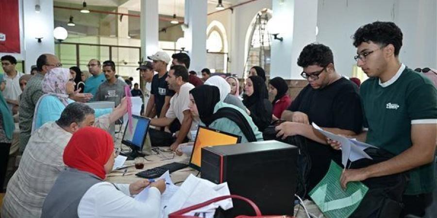 بدء قبول طلبات التحويل إلى كليات جامعة القاهرة لمدة ثلاثة أسابيع - النيل نيوز