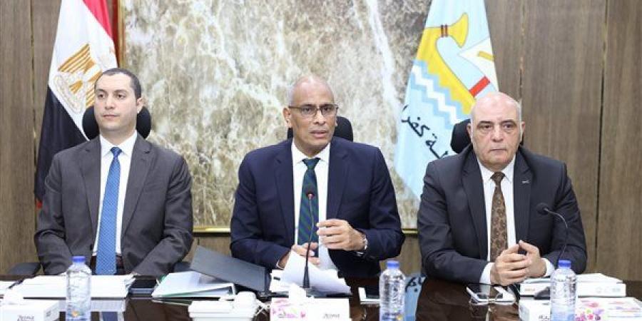 بعد 59 عاما، محافظ كفرالشيخ يطلق اسم شهيد بحرب67 علي مدرسة ببيلا - النيل نيوز