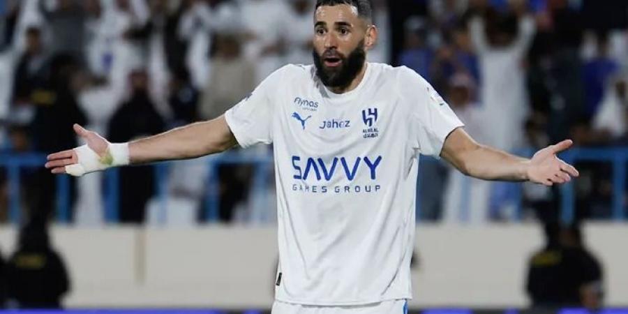 نهاية بنزيمة.. الهلال يقرر فسخ التعاقد واللاعب "يتجه للاعتزال" - النيل نيوز