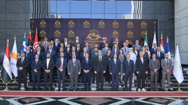 مصر تشارك مع فرنسا في استضافة “المنتدى الملاحي الدولي لمكافحة الفساد والإتجار غير المشروع في المتوسط”