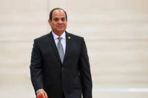 الرئيس السيسي يثني على إنجازات «مصر للطيران» بعد دخولها قائمة الـ50 الأوائل ويؤكد تعزيز مكانتنا الدولية