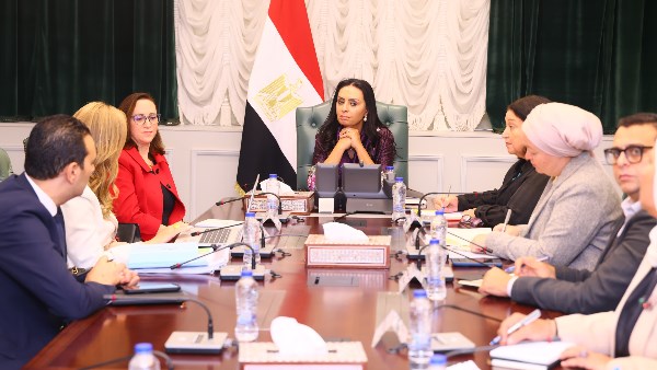وزيرة التضامن الاجتماعي تستعرض سبل تعزيز التعاون في مجال الحضانات