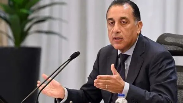 رئيس الوزراء يتجتمع مع محافظ البنك المركزي لمناقشة الأمور الاقتصادية ذات الأولوية