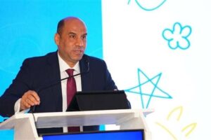 وزير العمل يعزز التعاون مع جهاز التعبئة والإحصاء لتوفير وتحليل البيانات
