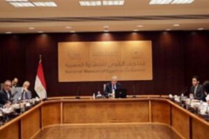 وزير السياحة والآثار يقود اجتماع مجلس إدارة هيئة المتحف القومي للحضارة المصرية
