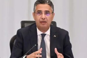 وزير التموين يؤكد توفر السلع الأساسية واستمرار إمدادات القمح والسكر والزيت رغم التغيرات السريعة في الأسواق