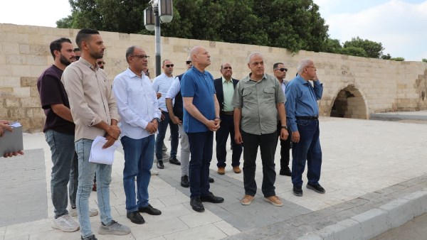 محافظ القاهرة يرصد تقدم أعمال تطوير المرحلة الثانية لسور مجرى العيون