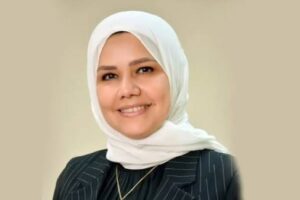 وزير المالية يؤكد على أهمية تعزيز الشراكات الدولية لنقل المعرفة وتطوير الخبرات حسب ما أفادت به رئيسة «الضرائب»