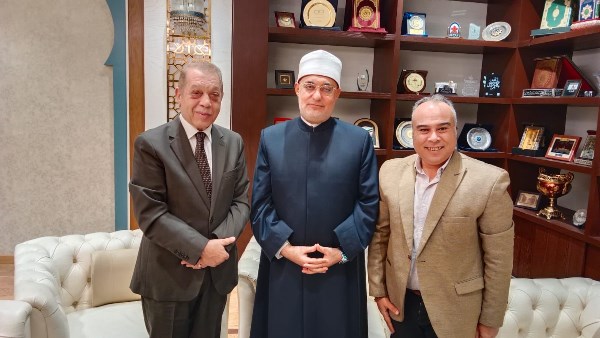 مفتي الجمهورية يلتقي مساعد وزير الخارجية لشؤون الثقافة لاستكشاف فرص التعاون المشترك