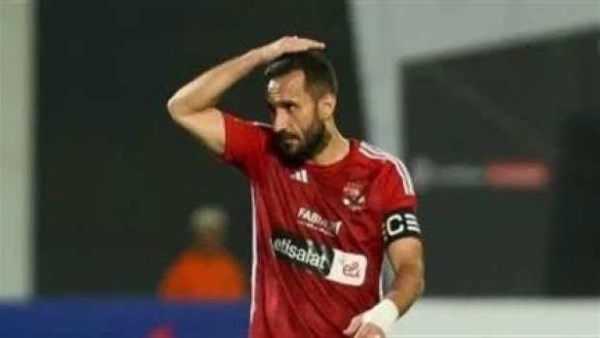 خليفة معلول يغيب عن المشاركة ولا زال الظهير الأيسر يشكل أزمة مستمرة في الأهلي