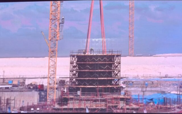 إطلاق مشروع الضبعة يوفر 2300 فرصة عمل برواتب تصل إلى 40 ألف جنيه