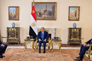 الرئيس السيسي يوجه رسائل هامة لمدير وكالة الاستخبارات الأمريكية حول أزمات الشرق الأوسط وقضايا حرية الملاحة