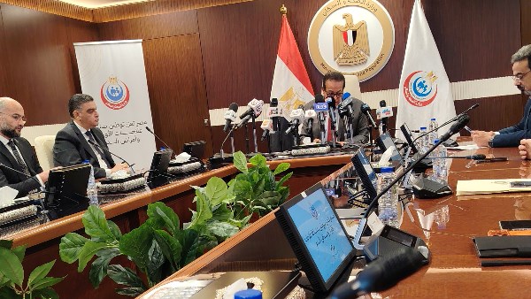 تطوير 9 أدوية أورام جديدة محلية: وزير الصحة يكشف عن إنجازات تصب في مصلحة المرضى